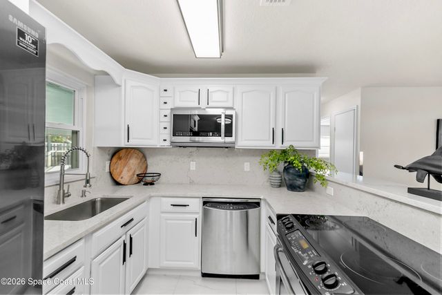 1245 Arlington Circle, Merritt Island, FL 32952