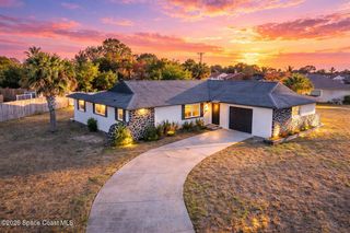 1245 Arlington Circle, Merritt Island, FL 32952