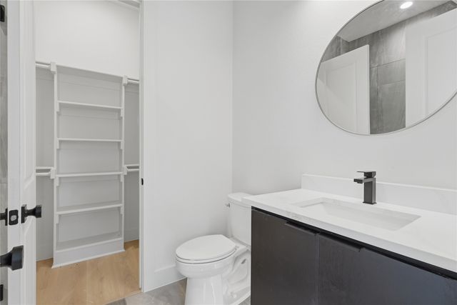 2329 Stoneman Street, Dallas, TX 75215