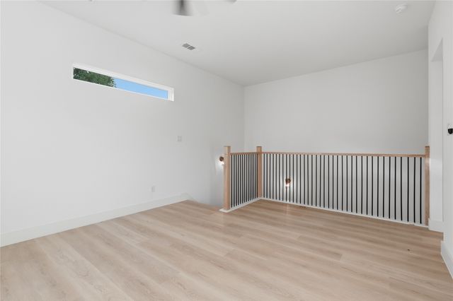 2329 Stoneman Street, Dallas, TX 75215