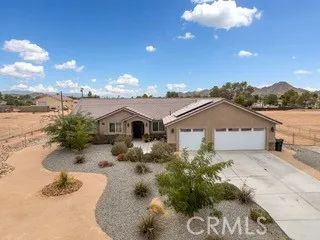 15620 Erie Road, Apple Valley, CA 92307