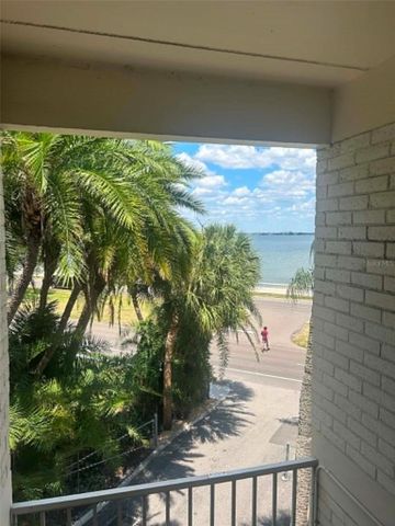 3325 Bayshore Blvd BAYSHORE BLVD BOULEVARD SE E35, Tampa, FL 33629