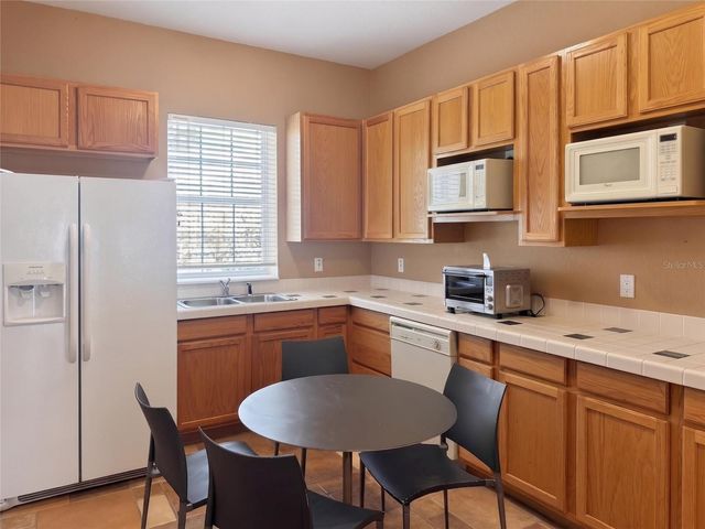 7530 BAY PORT ROAD 20, Orlando, FL 32819