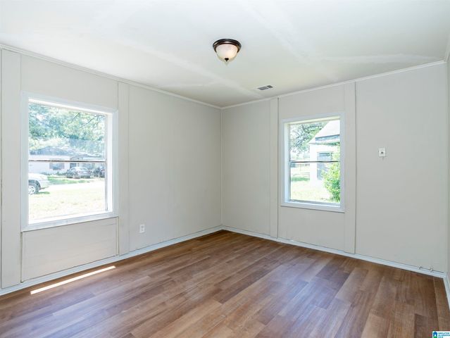 1860 WOODLAND AVENUE SW, Birmingham, AL 35211