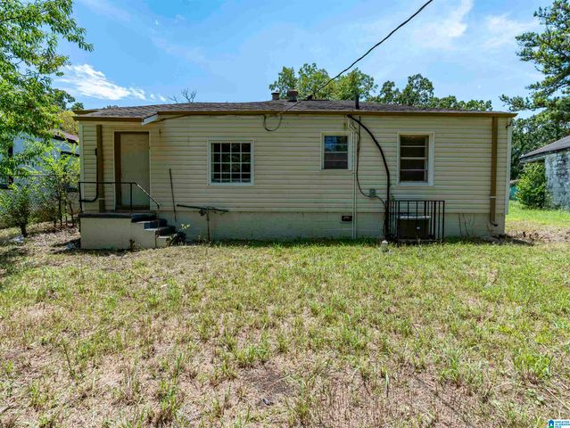 1860 WOODLAND AVENUE SW, Birmingham, AL 35211