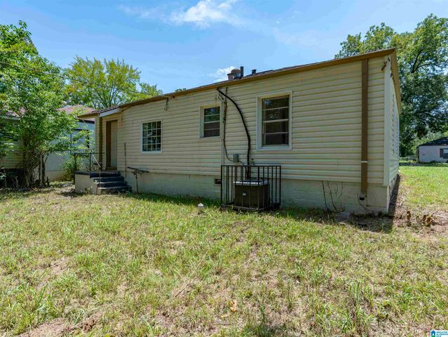 1860 WOODLAND AVENUE SW, Birmingham, AL 35211