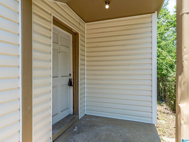 1860 WOODLAND AVENUE SW, Birmingham, AL 35211