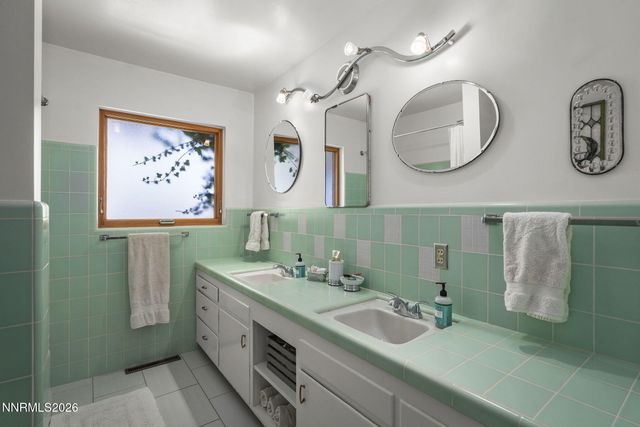 1180 Sharon Way, Reno, NV 89509