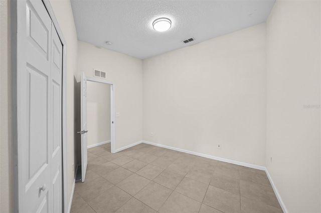 5824 NATURE TERRACE COVE, Tampa, FL 33617