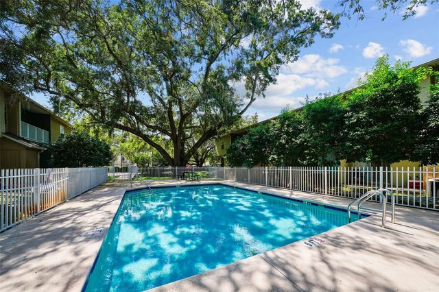 5824 NATURE TERRACE COVE, Tampa, FL 33617