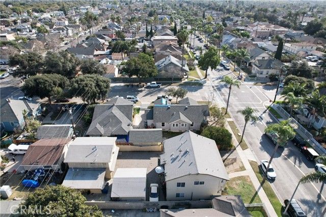 313 S Broadway, Santa Ana, CA 92701