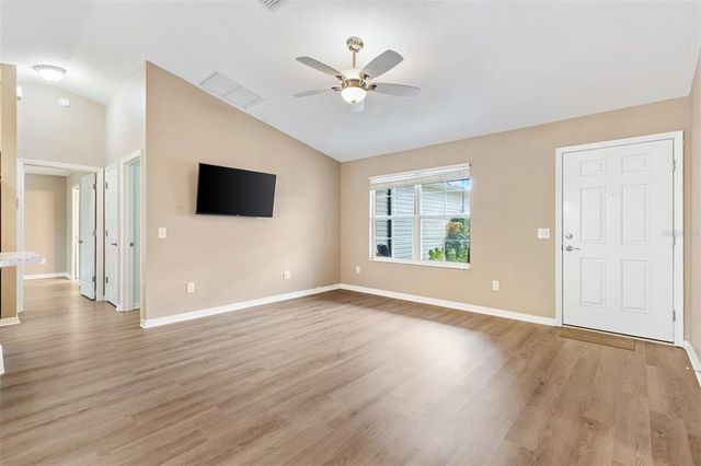428 TARRSON BOULEVARD, Lady Lake, FL 32159