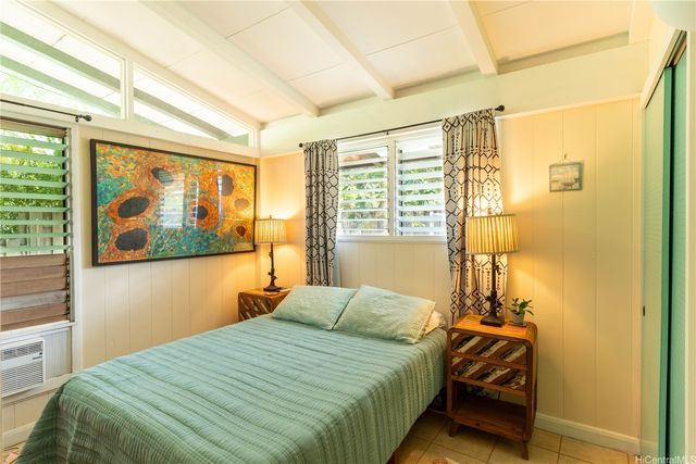 41-1025 Nenue Street, Waimanalo, HI 96795