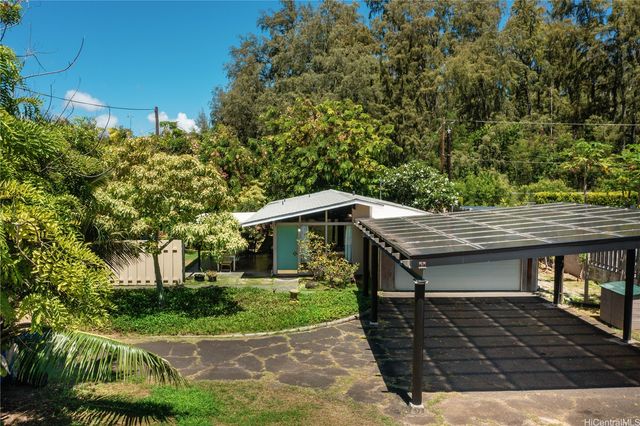 41-1025 Nenue Street, Waimanalo, HI 96795