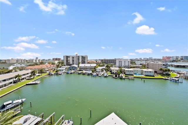 211 SKIFF POINT 2B, Clearwater, FL 33767