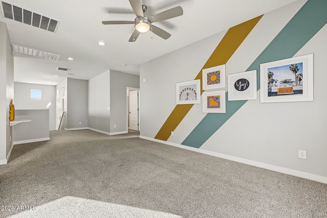 8930 W VERMONT Avenue, Glendale, AZ 85305