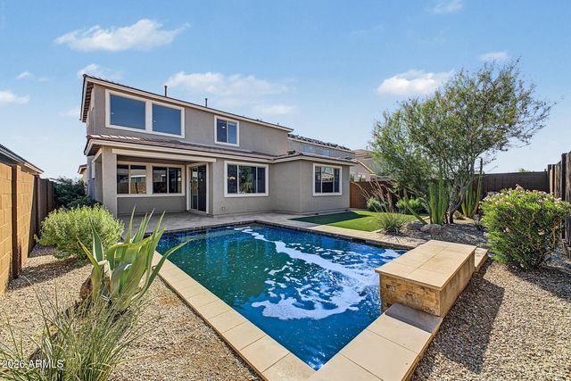8930 W VERMONT Avenue, Glendale, AZ 85305