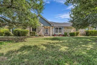 840 Harris Creek Road, Mcgregor, TX 76657
