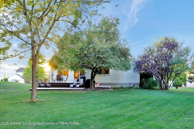 13747 Remington Drive, Bath, MI 48808