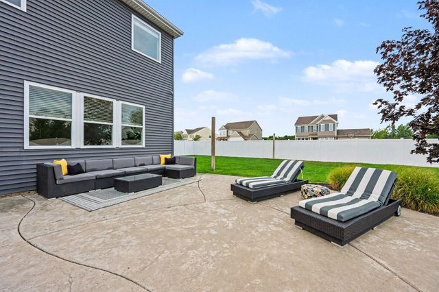 4122 Springmist Drive, Hudsonville, MI 49426