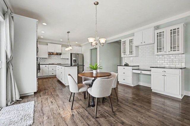 4122 Springmist Drive, Hudsonville, MI 49426