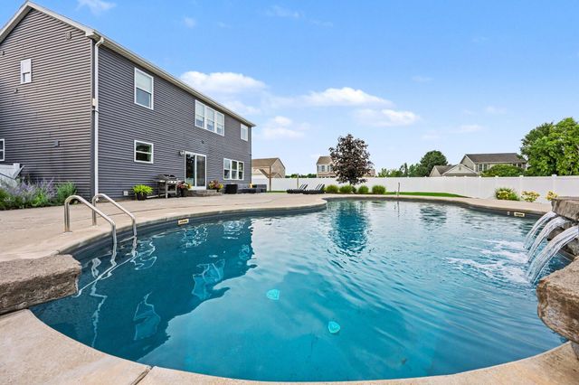 4122 Springmist Drive, Hudsonville, MI 49426
