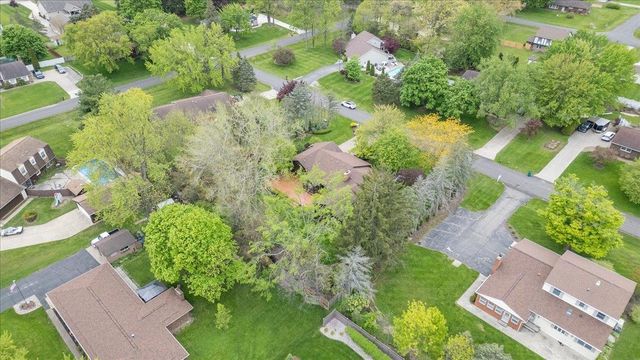 2338 Meadowdown Street, Owosso, MI 48867