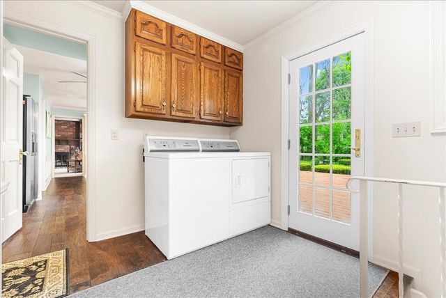 2338 Meadowdown Street, Owosso, MI 48867