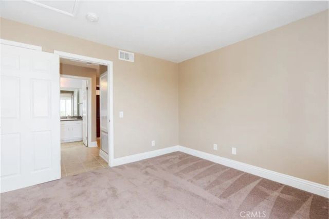 2380 Del Mar Way 302, Corona, CA 92882