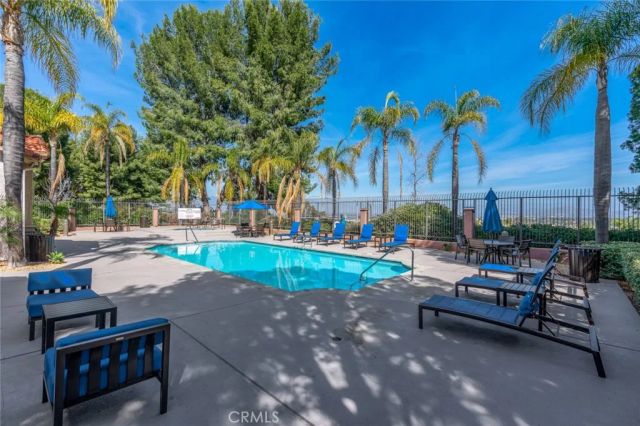 2380 Del Mar Way 302, Corona, CA 92882