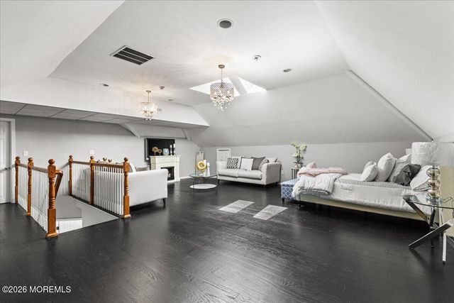 422 Everett Road, Holmdel, NJ 07733