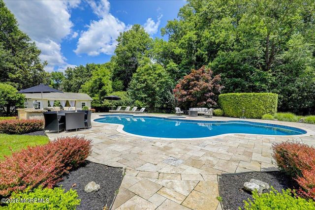 422 Everett Road, Holmdel, NJ 07733