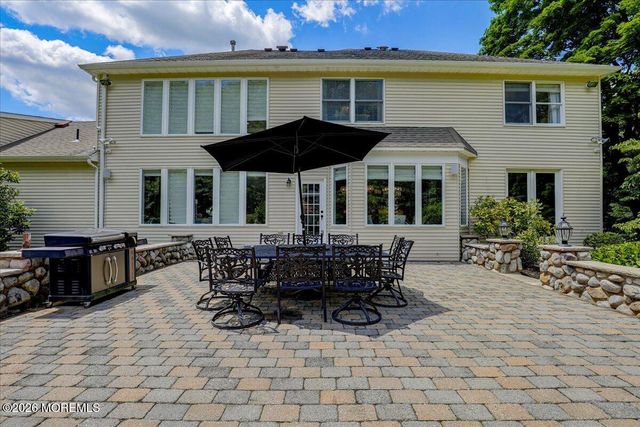 422 Everett Road, Holmdel, NJ 07733