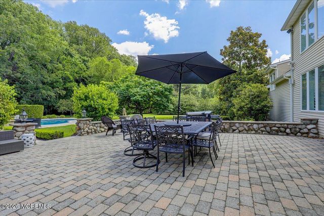 422 Everett Road, Holmdel, NJ 07733