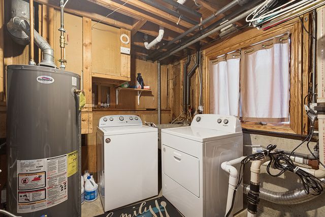 14601 Tripp Avenue, Midlothian, IL 60445