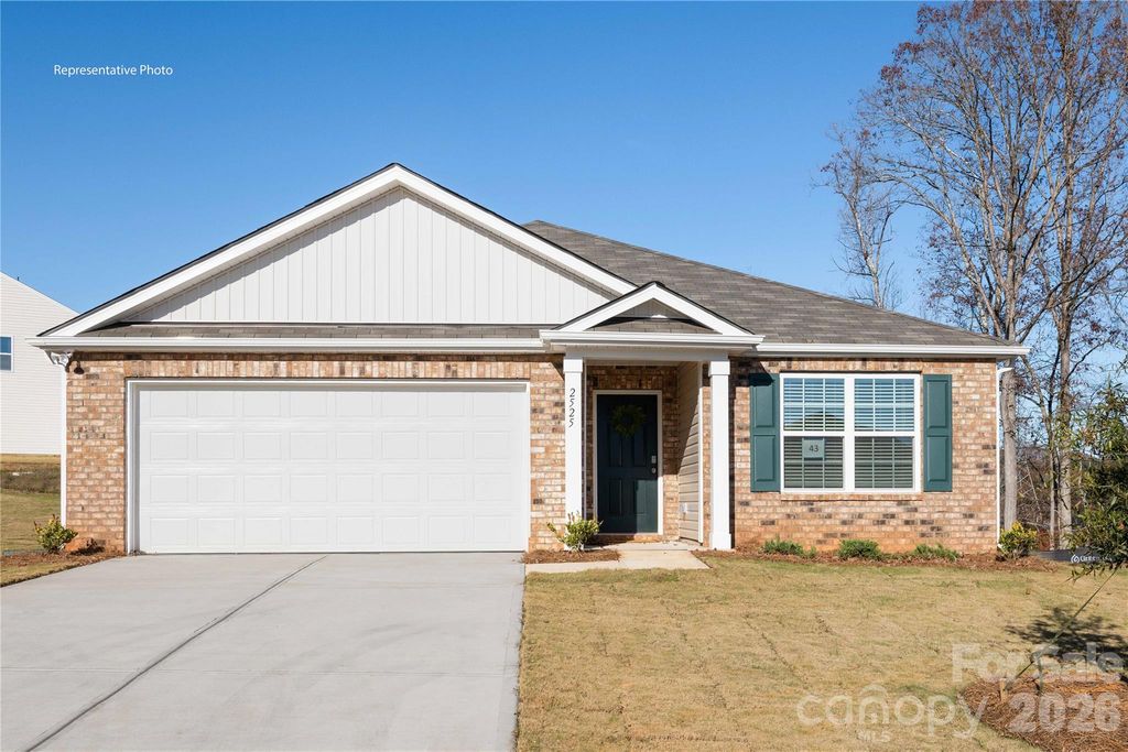 1141 Foxberry Lane, Maiden, NC 28650