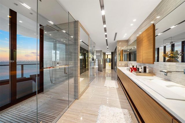 19575 Collins Ave 30, Sunny Isles Beach, FL 33160