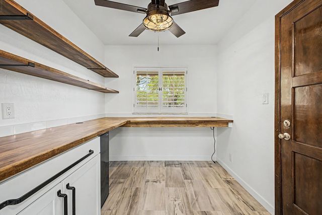 37210 N Tranquil Trail Unit 13, Carefree, AZ 85377