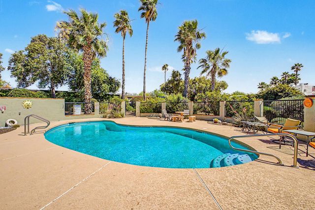 37210 N Tranquil Trail Unit 13, Carefree, AZ 85377