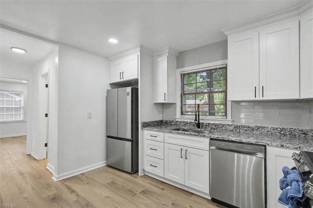 212 Watkins DR, Hampton, VA 23669
