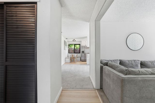 8238 Ferncreek Ct, Citrus Heights, CA 95621