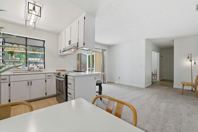 8238 Ferncreek Ct, Citrus Heights, CA 95621