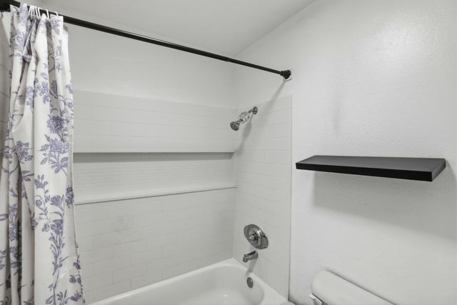 8238 Ferncreek Ct, Citrus Heights, CA 95621