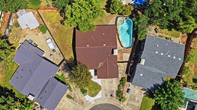 8238 Ferncreek Ct, Citrus Heights, CA 95621