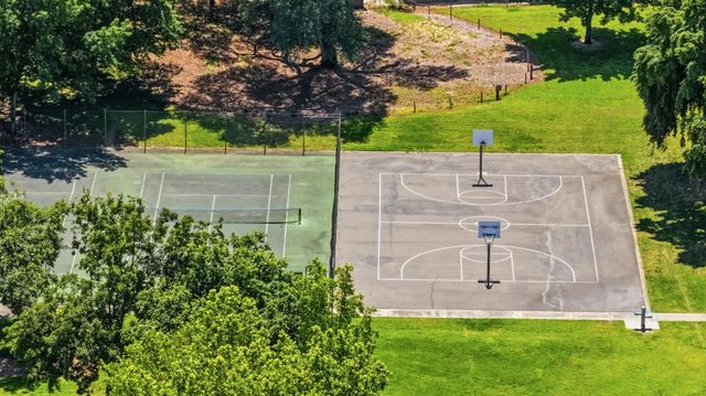 8238 Ferncreek Ct, Citrus Heights, CA 95621