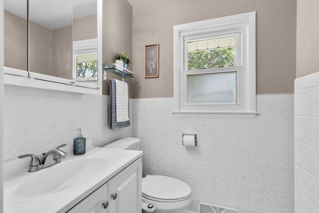 9600 W Morgan AVENUE, Milwaukee, WI 53228