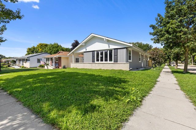 9600 W Morgan AVENUE, Milwaukee, WI 53228