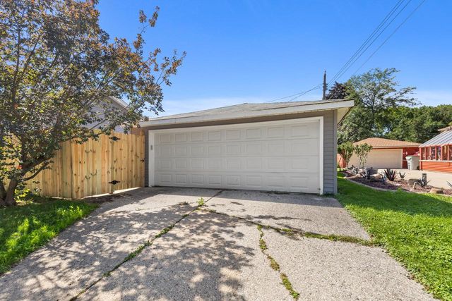 9600 W Morgan AVENUE, Milwaukee, WI 53228