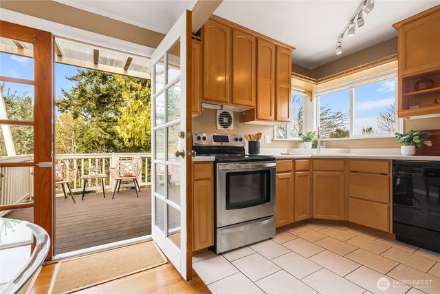 1712 NE 86th, Seattle, WA 98115