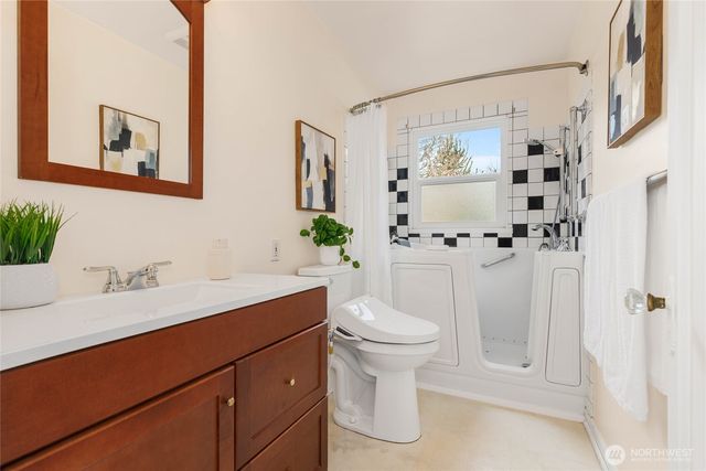 1712 NE 86th, Seattle, WA 98115